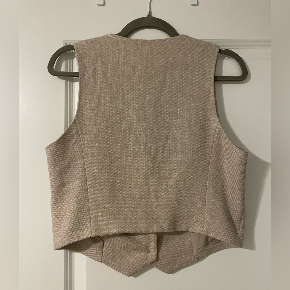House of Harlow 1960 Taupe Vest - Picture 2 of 4